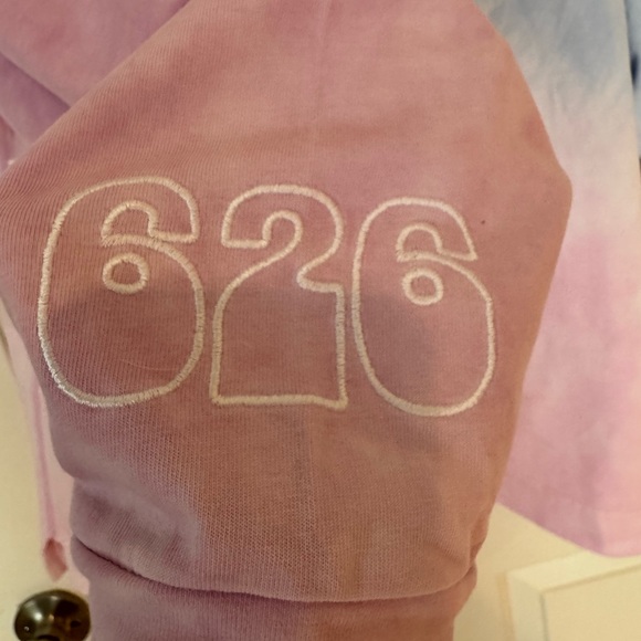 Disney Stitch 626 Spirit Jersey, Large - Picture 4 of 9